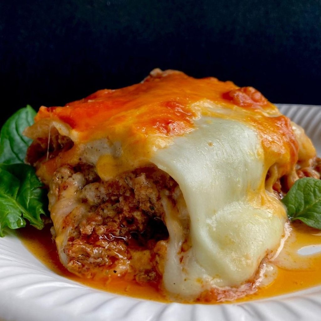 Lasagne mit gehacktem Insektenburgerpatty